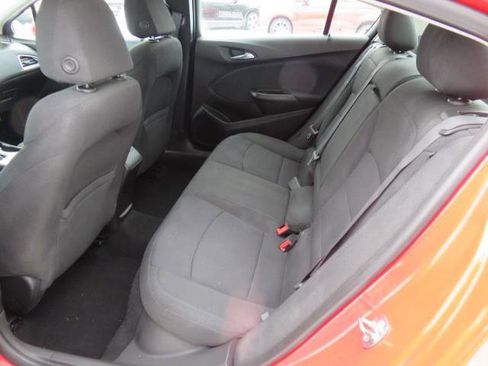 Used 2016 Chevrolet Cruze LT w/ Convenience Package image 22