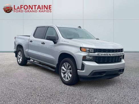 Used 2021 Chevrolet Silverado 1500 Custom AWD/4WD image 3