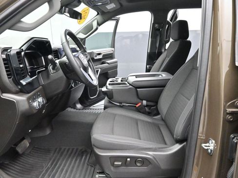 Used 2023 GMC Sierra 1500 Elevation AWD/4WD image 12