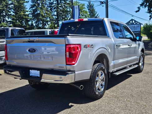 Used 2022 Ford F150 XLT w/ Equipment Group 302A High AWD/4WD image 5