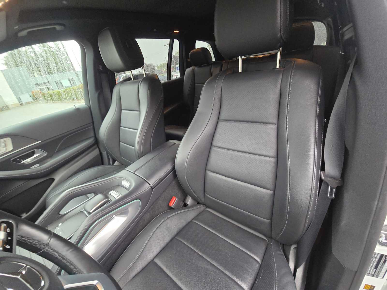 Used 2021 Mercedes-Benz GLS 450 4MATIC image 22