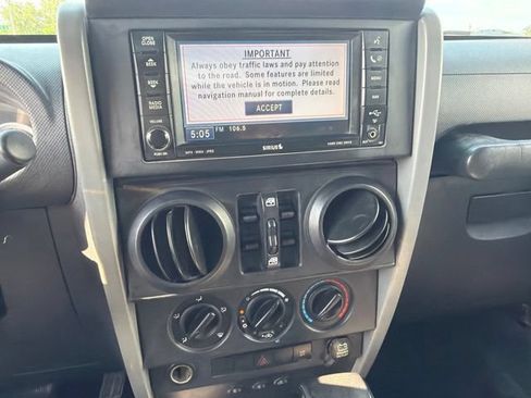 Used 2007 Jeep Wrangler Unlimited Sahara w/ Trailer Tow Group AWD/4WD image 51