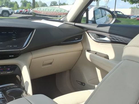 Used 2023 Buick Envision Avenir AWD/4WD image 12