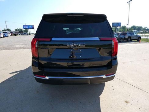 New 2026 GMC Yukon XL Elevation w/ Elevation Premium Package AWD/4WD image 5