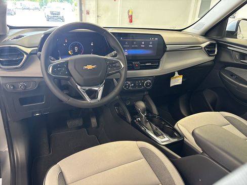 New 2026 Chevrolet TrailBlazer LT w/ Convenience Package image 4