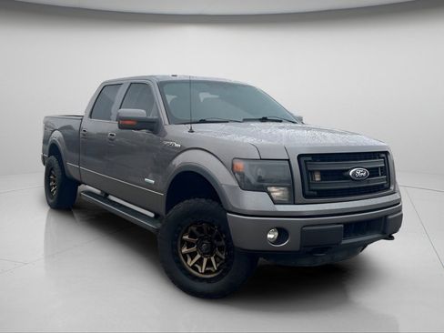 Used 2014 Ford F150 FX4 w/ Equipment Group 402A Luxury image 2