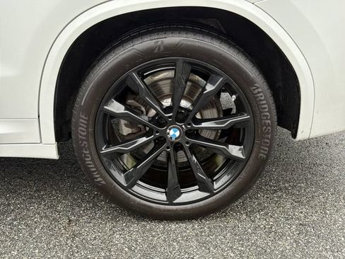Used 2024 BMW X3 xDrive30i w/ Premium Package AWD/4WD image 11