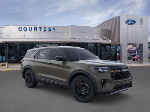 New 2026 Ford Explorer Tremor image 7