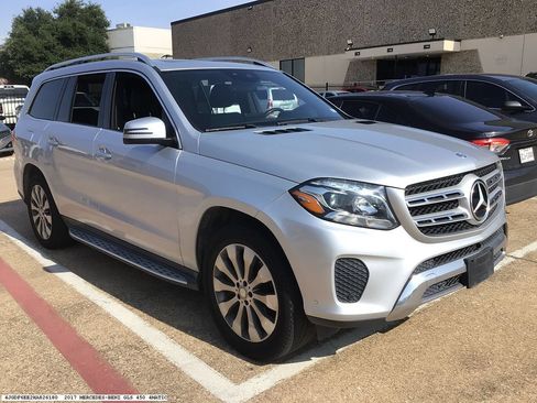 Used 2017 Mercedes-Benz GLS 450 4MATIC image 4