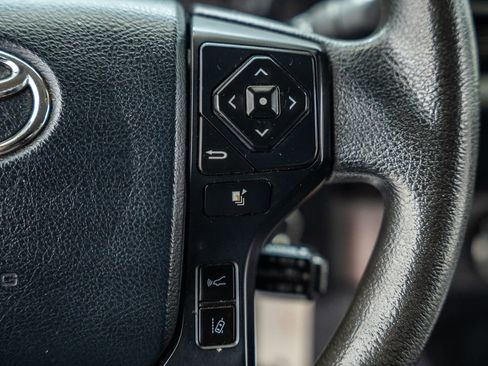 Used 2020 Toyota Tacoma SR w/ SX Package AWD/4WD image 27