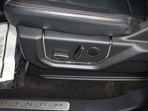 Used 2023 Ford Expedition Max Platinum image 26