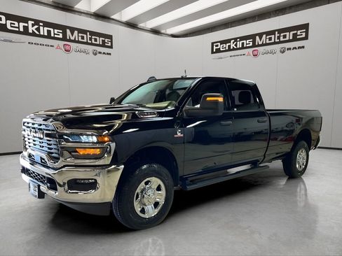 New 2026 RAM 2500 Tradesman AWD/4WD image 1