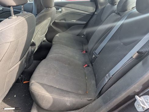 Used 2016 Dodge Dart SXT image 7