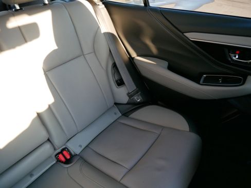 Certified 2025 Subaru Outback Limited image 14