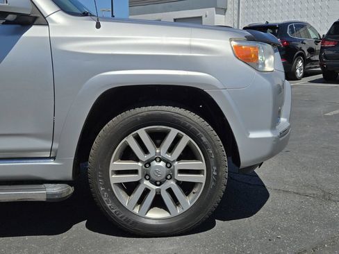 Used 2011 Toyota 4Runner Limited AWD/4WD image 9