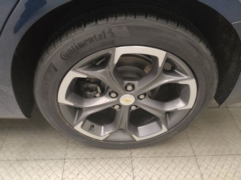 Used 2022 Chevrolet Malibu LT FWD image 31