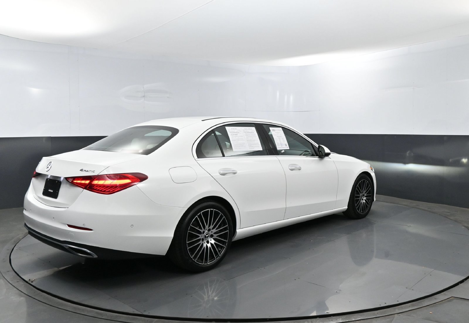 Used 2025 Mercedes-Benz C 300 4MATIC Sedan image 21