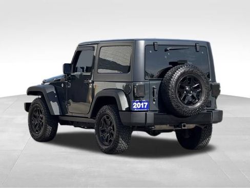 Used 2017 Jeep Wrangler Sport AWD/4WD image 7