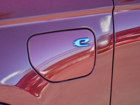 Used 2022 Jeep Grand Cherokee Limited 4xe w/ MOPAR Finishing Package image 13