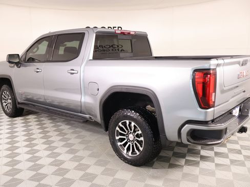 Used 2023 GMC Sierra 1500 AT4 w/ AT4 Premium Package AWD/4WD image 24