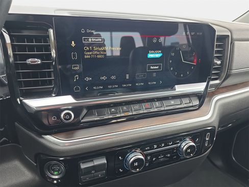 Used 2025 GMC Sierra 1500 SLT image 20