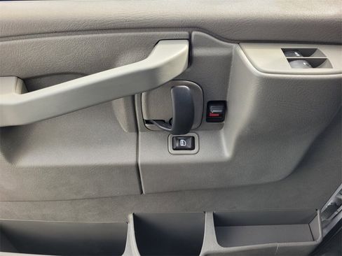 Used 2019 Chevrolet Express 3500 Work Van w/ Power Convenience Package image 16