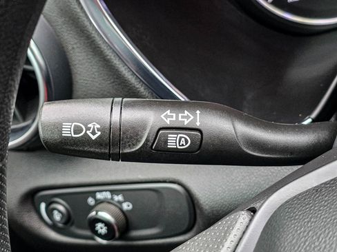 Used 2021 Chevrolet Blazer LT image 21