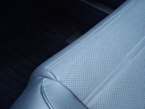 Used 2018 Honda CR-V EX-L image 26