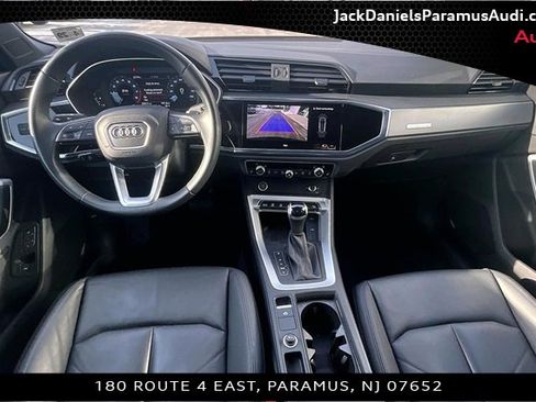 Used 2024 Audi Q3 2.0T Premium w/ Convenience Package image 13