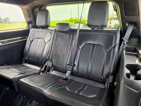 Used 2021 Ford Expedition Limited RWD image 20