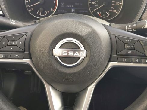 Used 2024 Nissan Altima 2.5 SV image 20