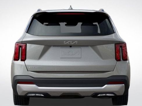 New 2026 Kia Sorento S FWD image 13