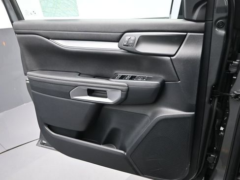 New 2025 Ford Ranger Lariat w/ FX4 Off-Road Package image 16