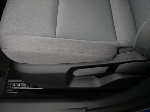 Used 2026 Toyota Camry LE image 20