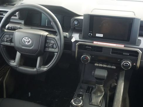 New 2026 Toyota Tacoma SR5 AWD/4WD image 28