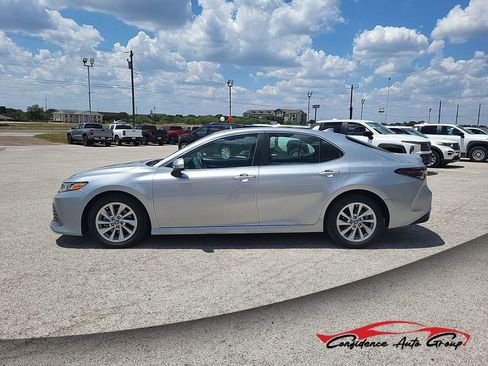 Used 2023 Toyota Camry LE image 1