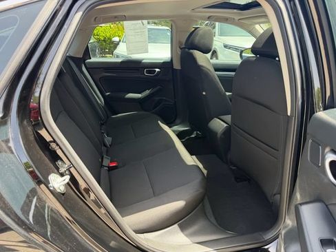 Used 2023 Honda Civic EX image 15