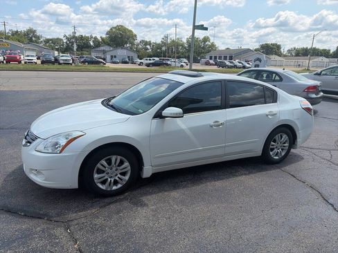 Used 2012 Nissan Altima 2.5 SL w/ 2.5SL Pkg FWD image 4
