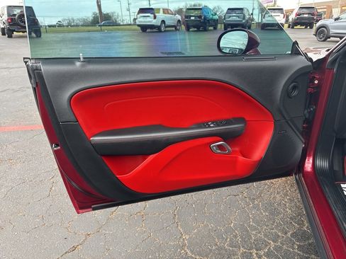 Used 2019 Dodge Challenger R/T Scat Pack image 11