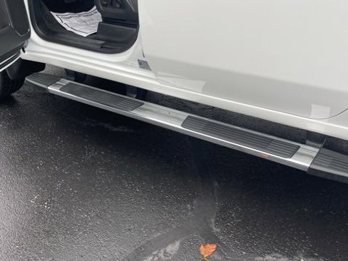 Used 2024 Chevrolet Silverado 3500 LT w/ Convenience Package image 12