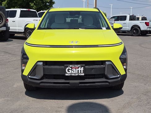 Used 2024 Hyundai Kona SEL AWD/4WD image 11