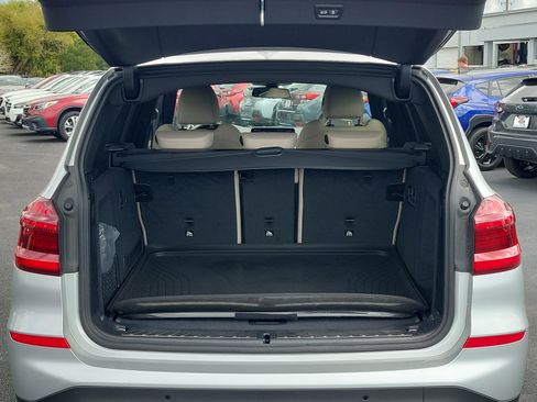 Used 2021 BMW X3 sDrive30i w/ Premium Package image 12