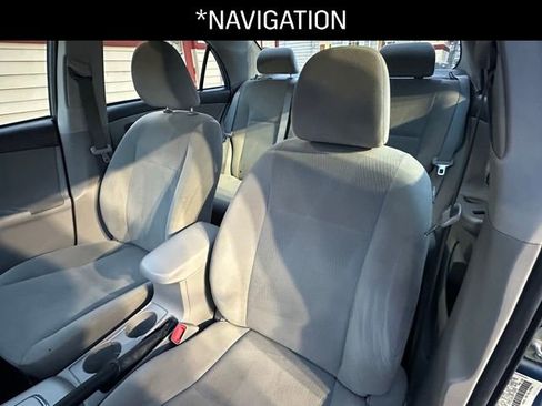 Used 2013 Toyota Corolla LE image 2