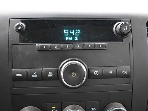 Used 2013 Chevrolet Silverado 1500 W/T RWD image 13