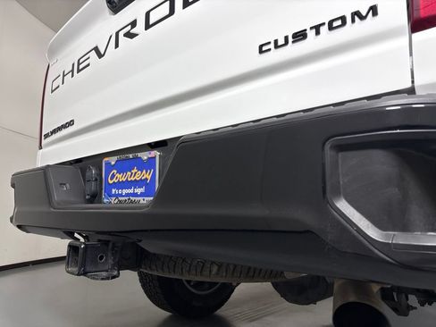 Certified 2023 Chevrolet Silverado 2500 Custom w/ Custom Value Package AWD/4WD image 14