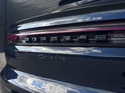 New 2026 Porsche Cayenne Coupe image 29