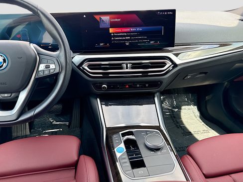 Used 2023 BMW i4 eDrive40 w/ Premium Package RWD image 18