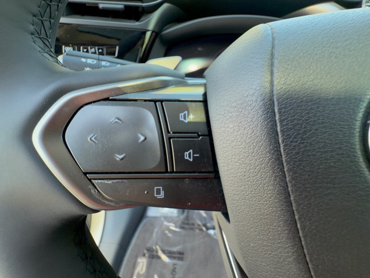 Certified 2023 Lexus RZ 450e Premium w/ Technology Package AWD/4WD image 19