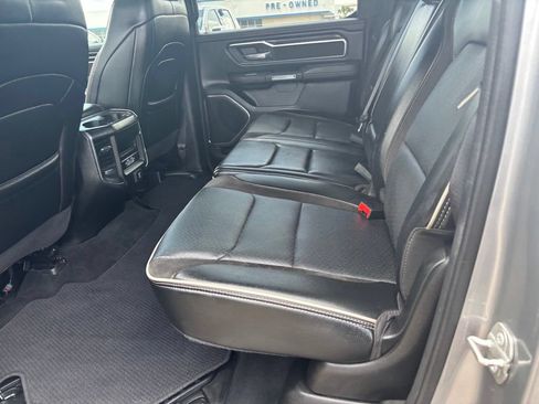 Used 2024 RAM 1500 Laramie AWD/4WD image 18