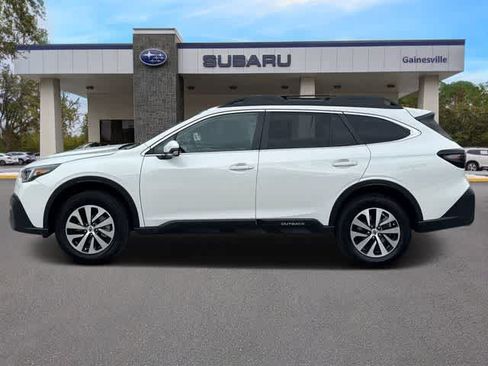 Used 2021 Subaru Outback Premium AWD/4WD image 3